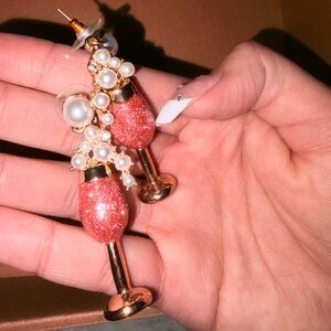 Dazzling BETSEY JOHNSON Champagne Pearl